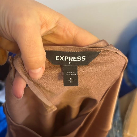 Express Golden Tan Satin Short Sleeve Popover Blouse - Picture 3 of 5